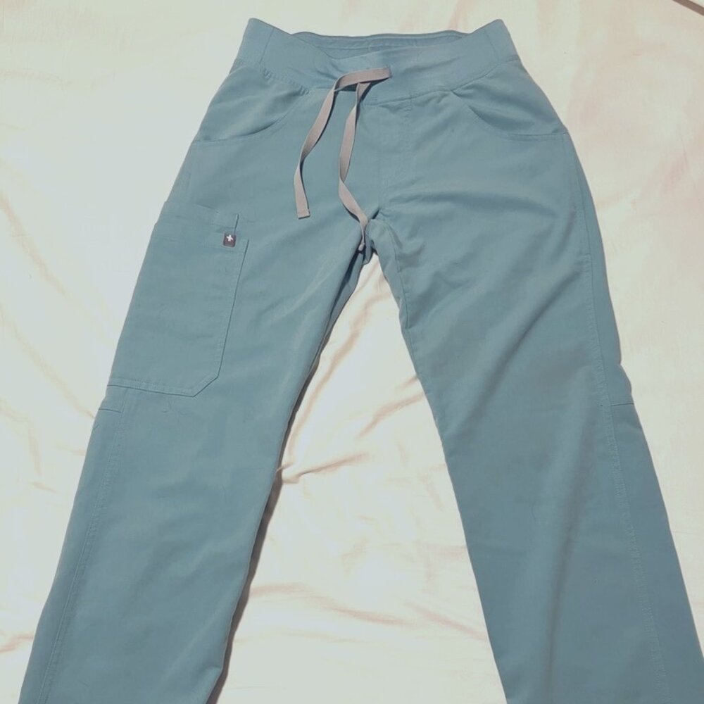 Figs Kade Cargo Scrub Pants